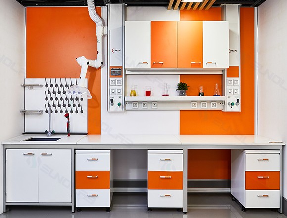 實驗室純水系統(tǒng)?安裝后如何調(diào)試檢查？